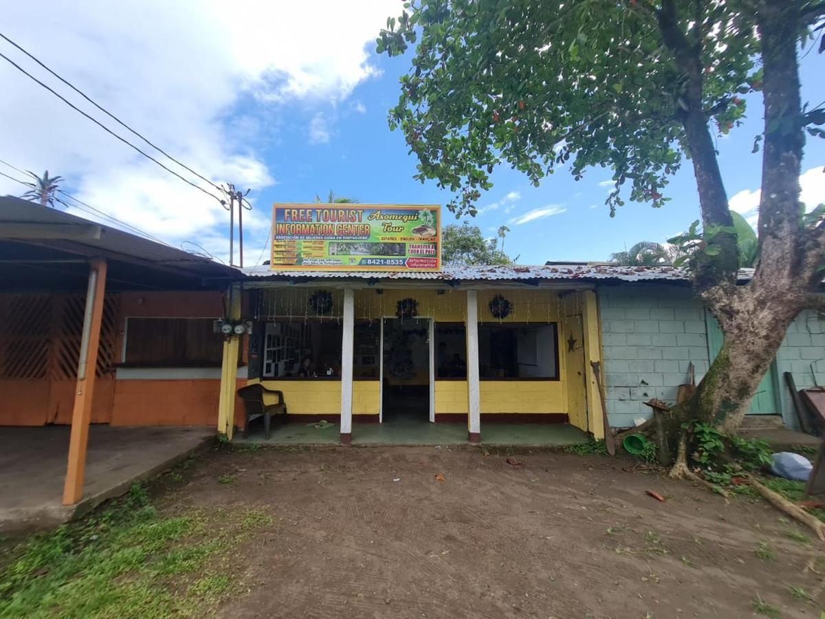 Cabinas El Muellecito Tortuguero Exterior photo