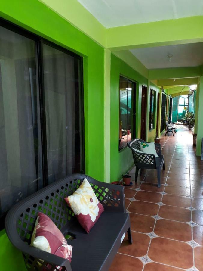 Cabinas El Muellecito Tortuguero Exterior photo